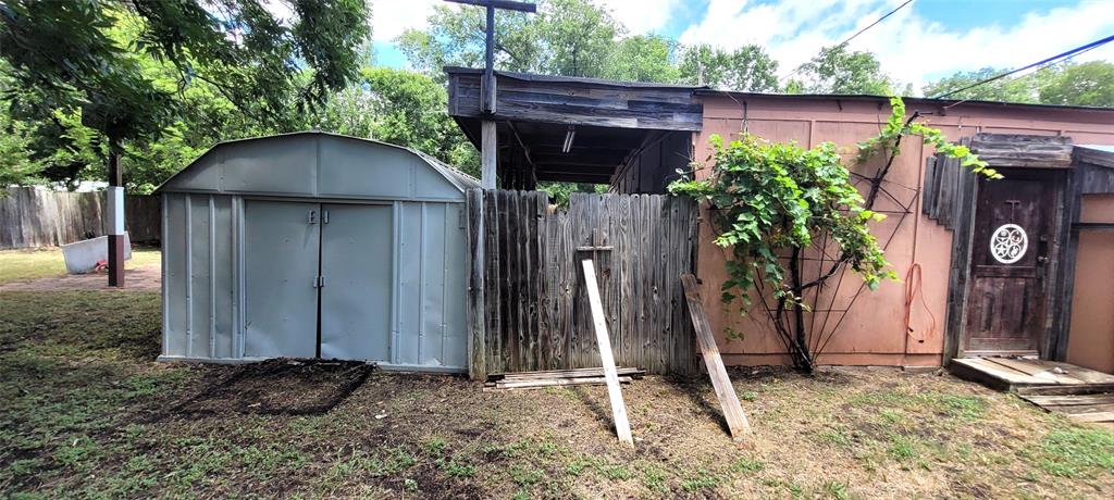 Broadview Acres - Residential