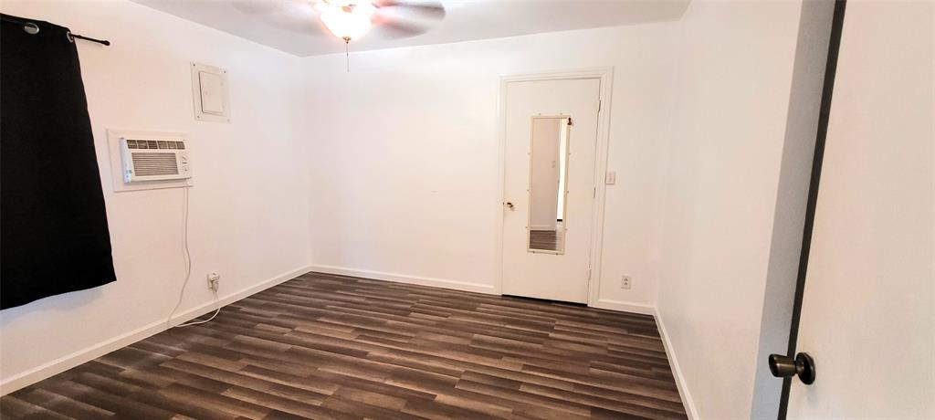 Broadview Acres - Residential