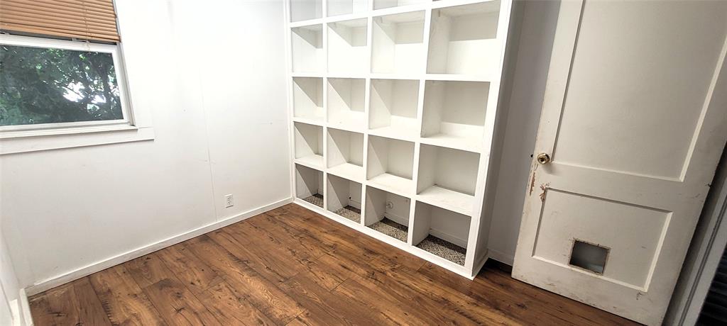 Broadview Acres - Residential