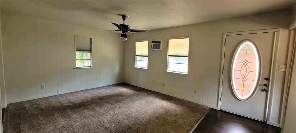 Broadview Acres - Residential