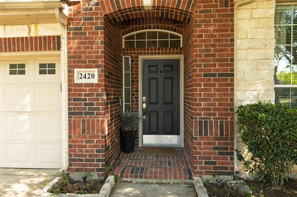 2420 Bent Trail