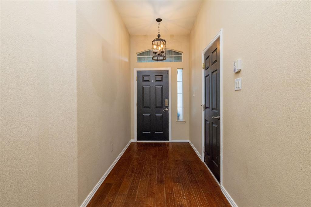 2420 Bent Trail