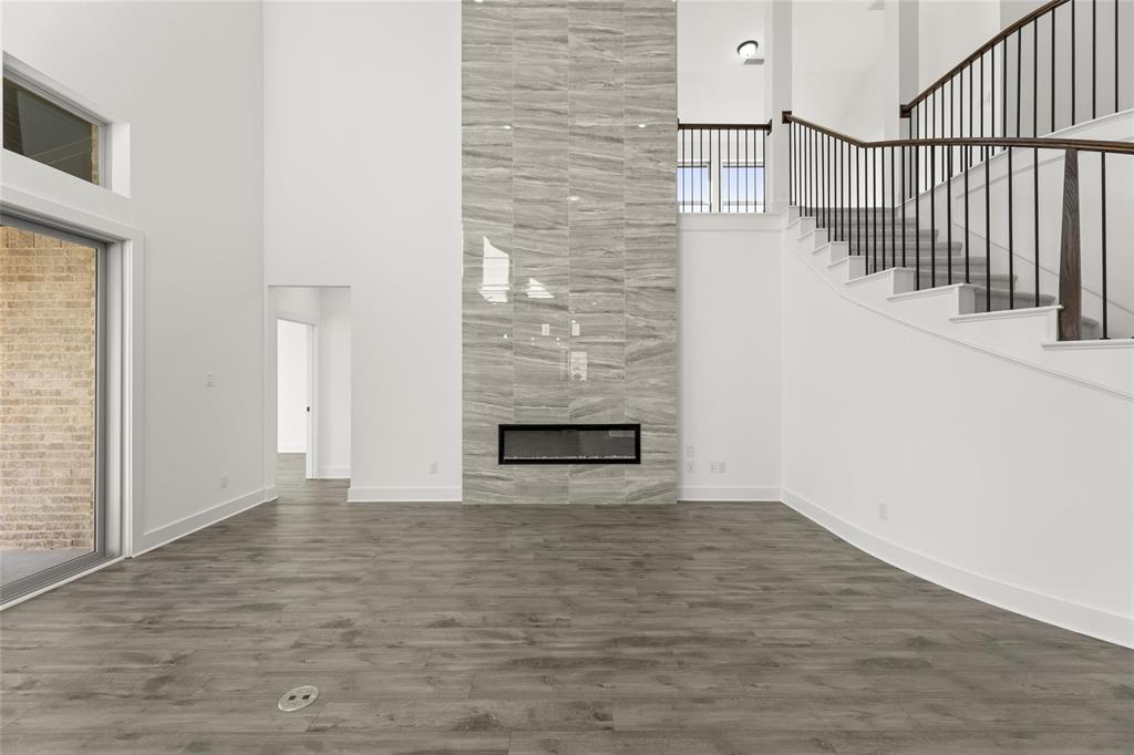 Las Lomas Classic Series - Residential