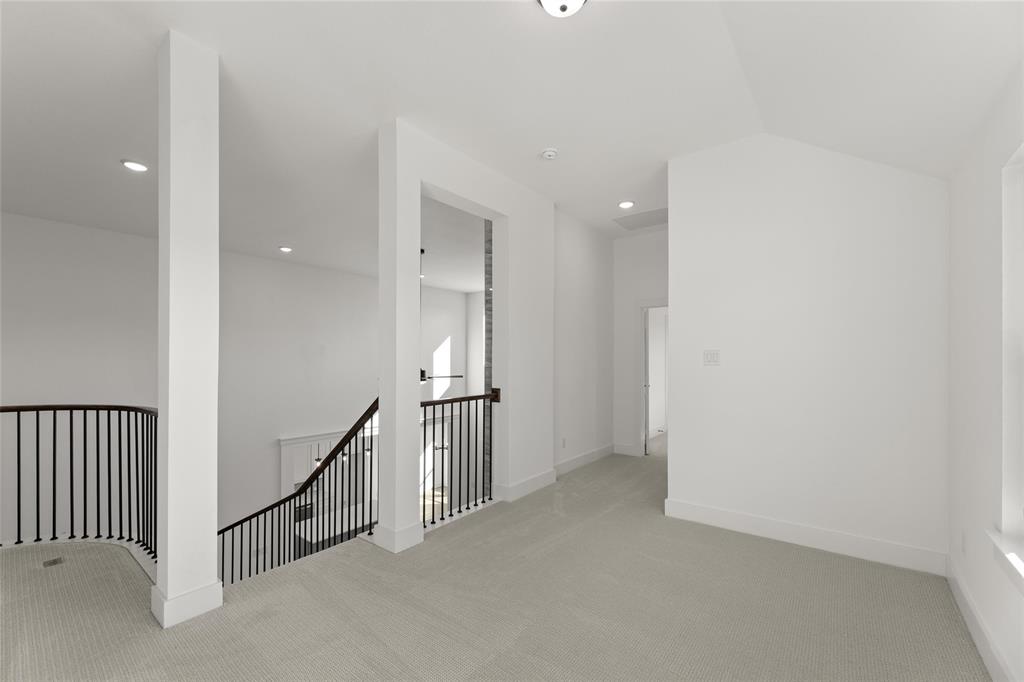 Las Lomas Classic Series - Residential