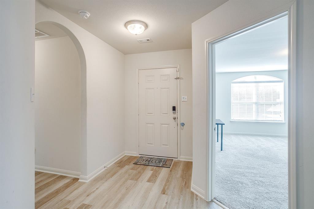 1115 Leigh Lane