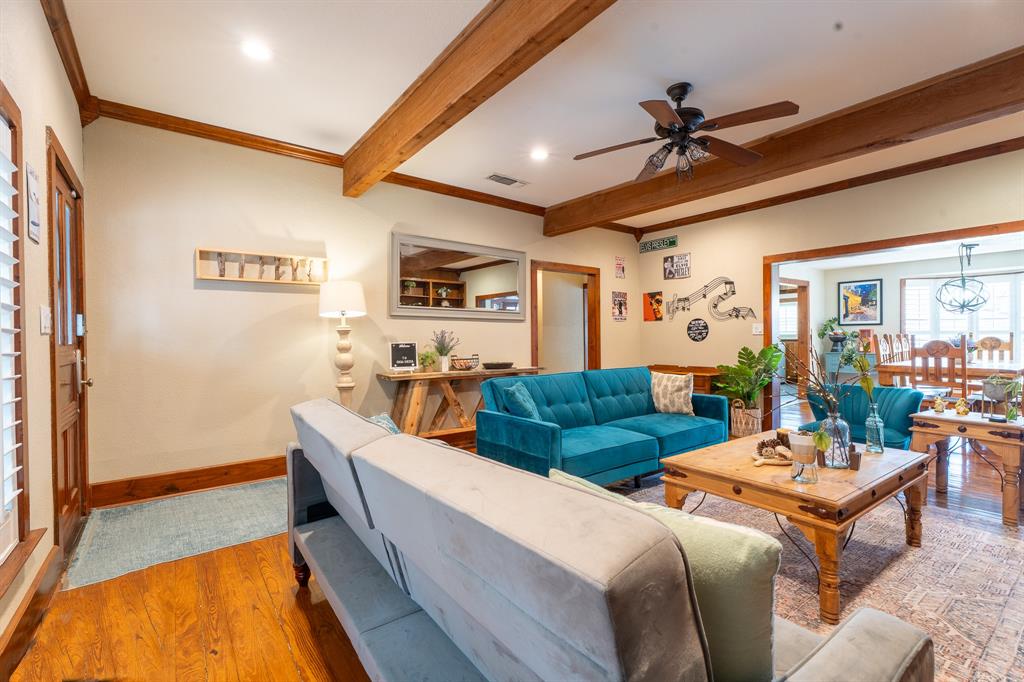 120 Siesta Court