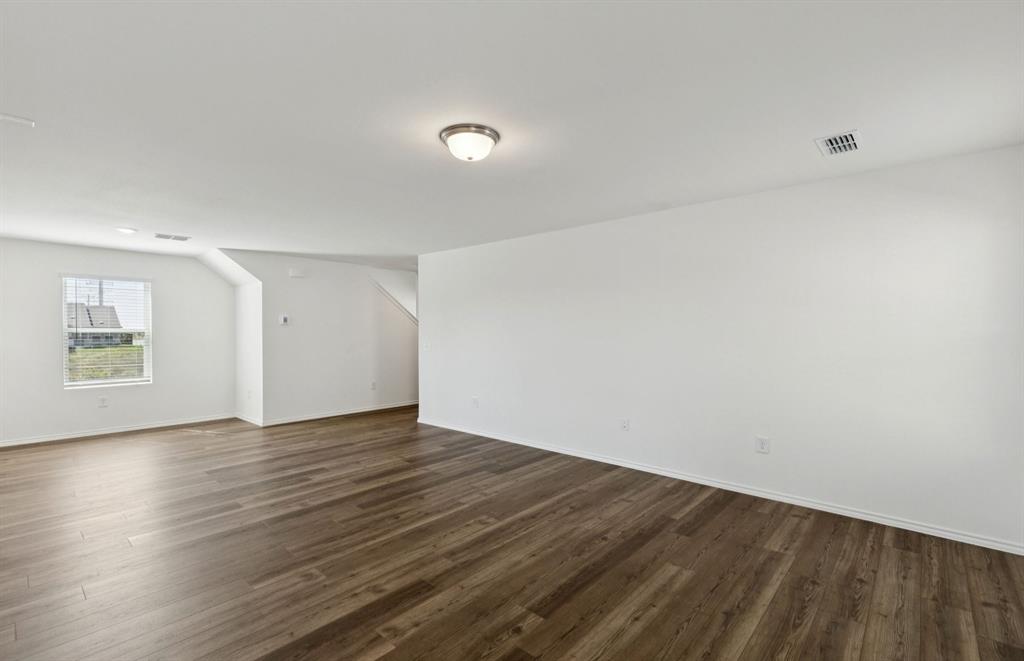 2303 Bay Laurel Lane