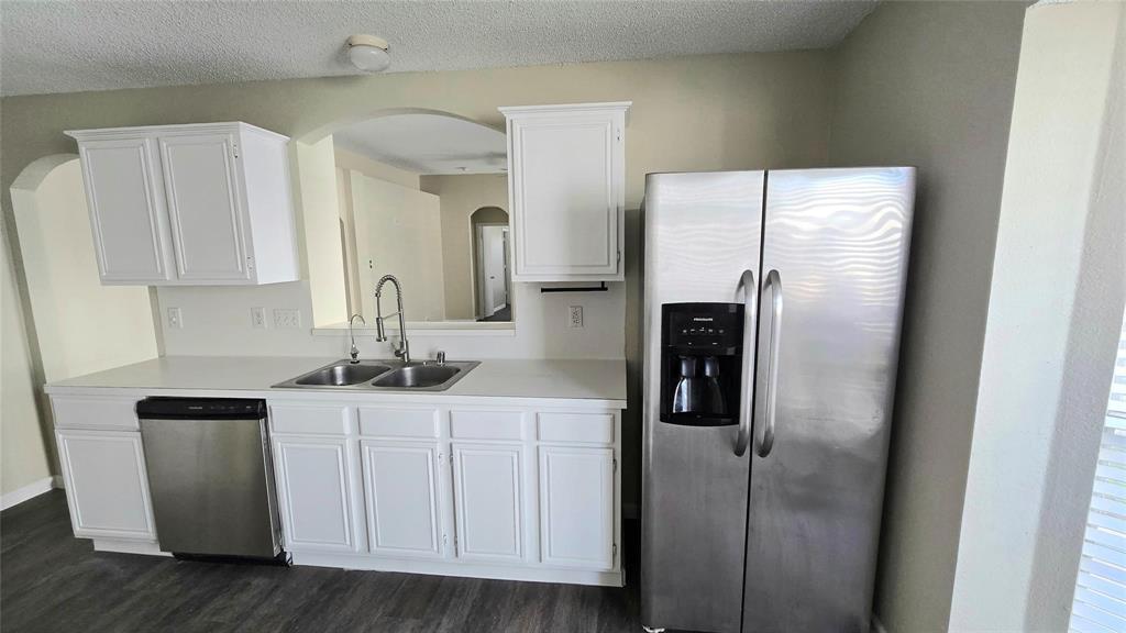 5205 Wedgewood Drive