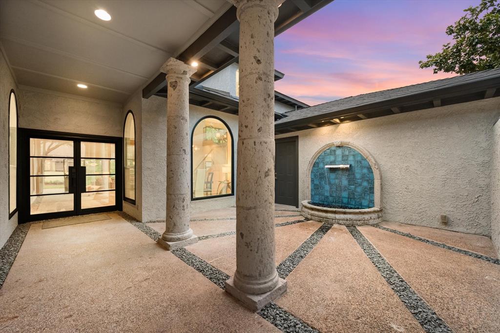 1422 Country Club Road