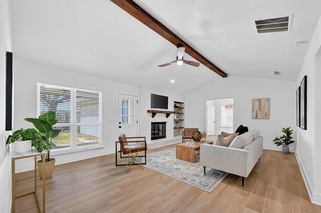 303 Sycamore Creek Road