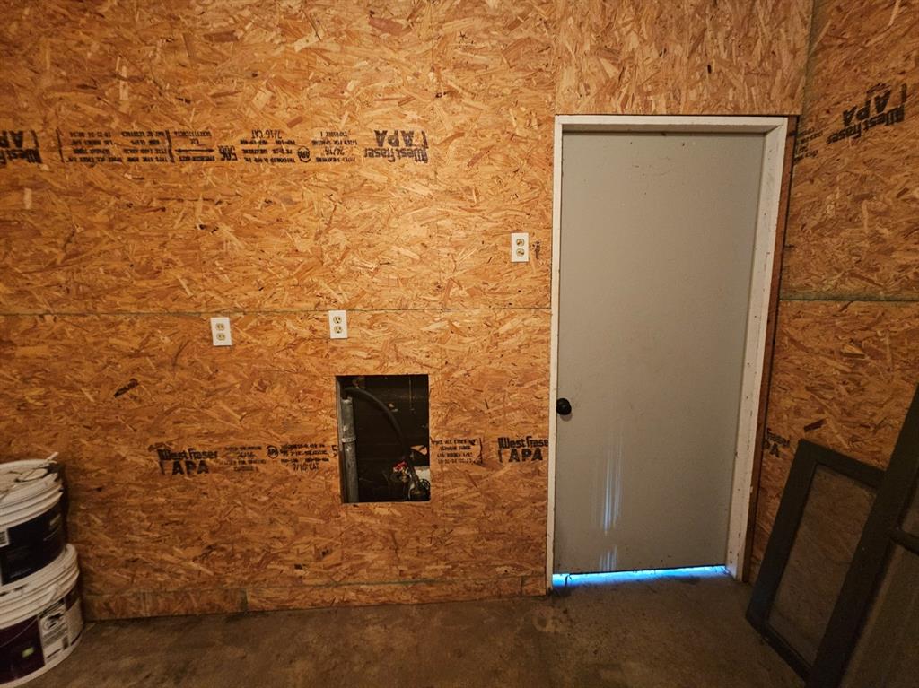 Walnut Creek Add - Residential Lease