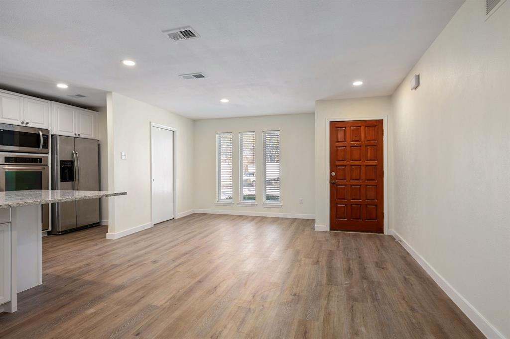 10521 Sandpiper Lane