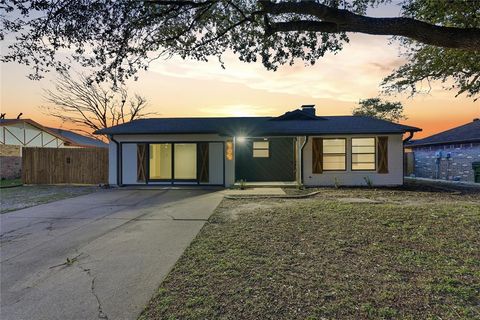 747 Quinette Drive Seagoville TX 75159