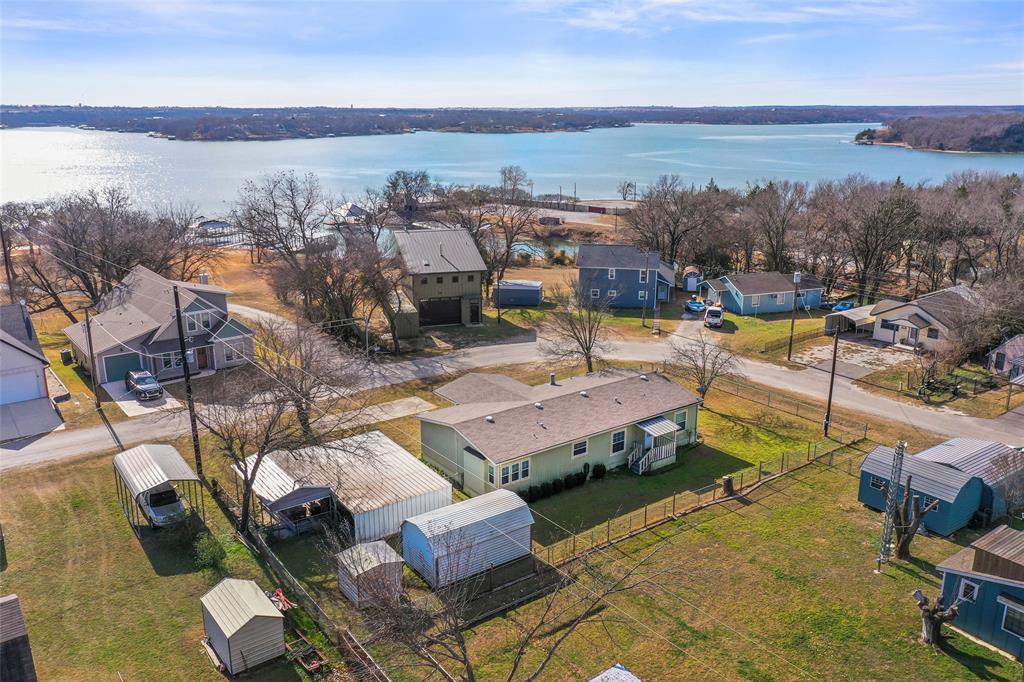 MOSS LAKE EST; LOT 25 & 26; SEC A; MH LABEL# - Residential