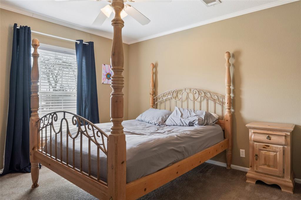 MOSS LAKE EST; LOT 25 & 26; SEC A; MH LABEL# - Residential