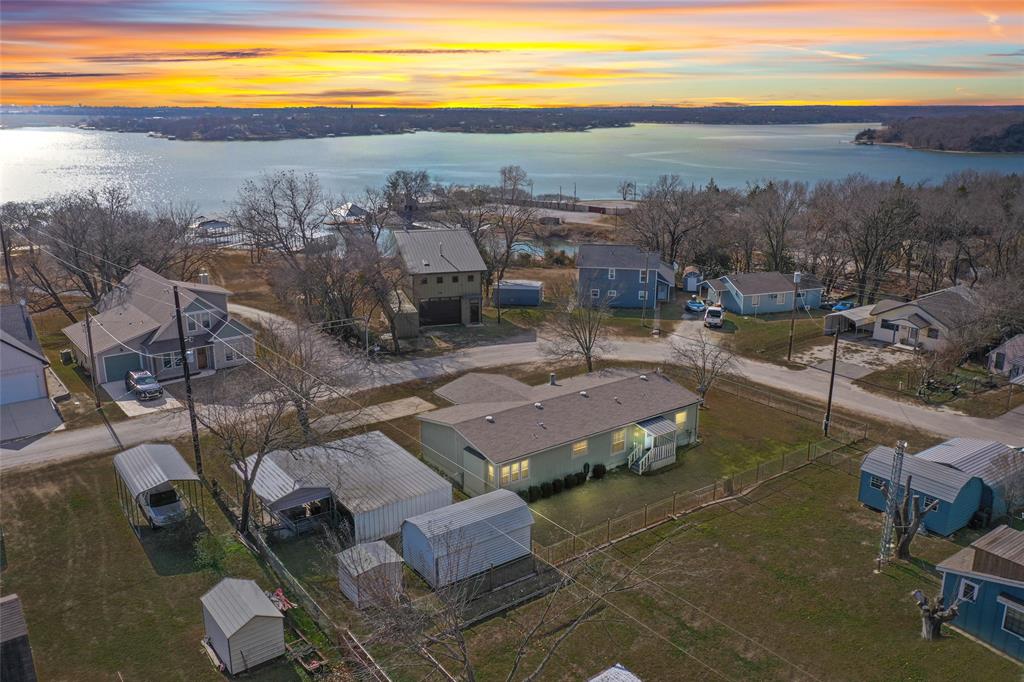 MOSS LAKE EST; LOT 25 & 26; SEC A; MH LABEL# - Residential