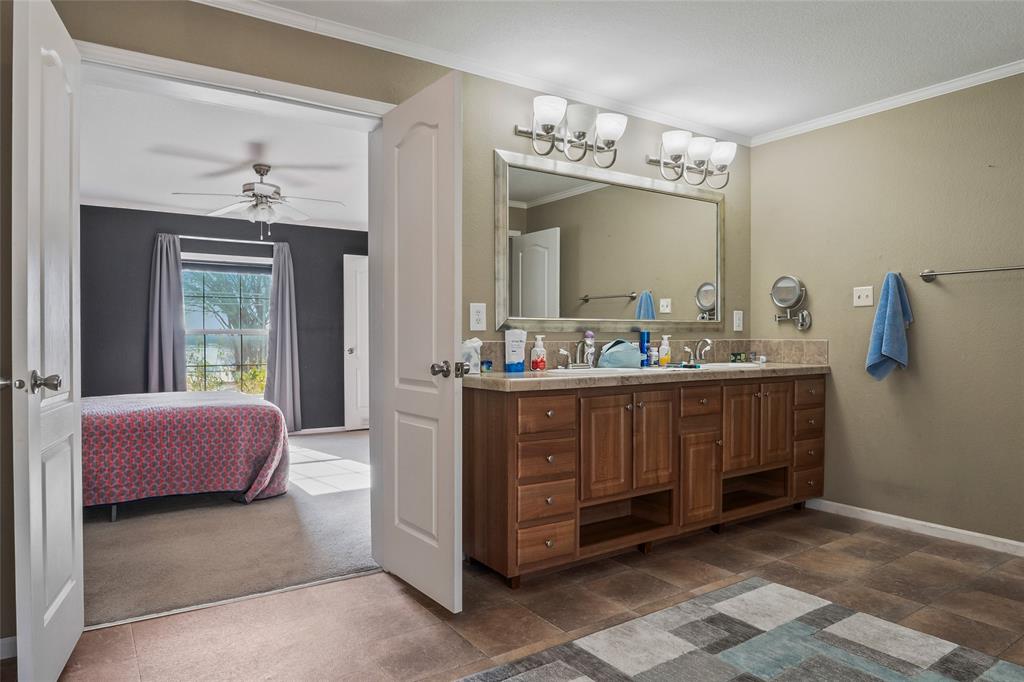 MOSS LAKE EST; LOT 25 & 26; SEC A; MH LABEL# - Residential