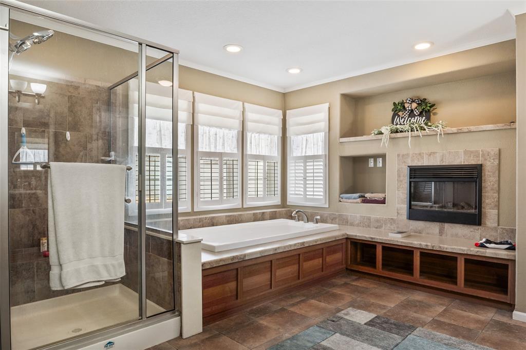 MOSS LAKE EST; LOT 25 & 26; SEC A; MH LABEL# - Residential