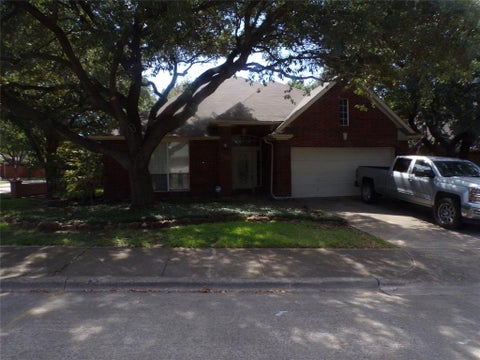 Photo of 3896 Weller Run Court, Addison, TX 75001 (MLS # 21385288)