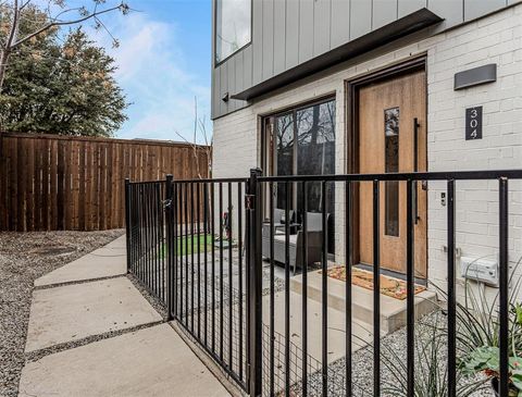 304 Mathey Court Dallas TX 75208