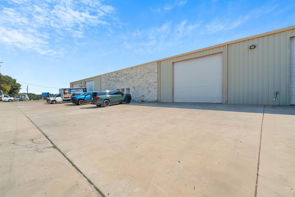 2915 Greenlee Park Trail