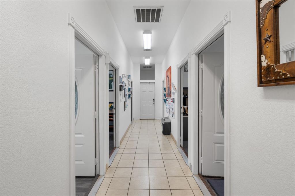 Greenlee Bus Park - Commercial Sale