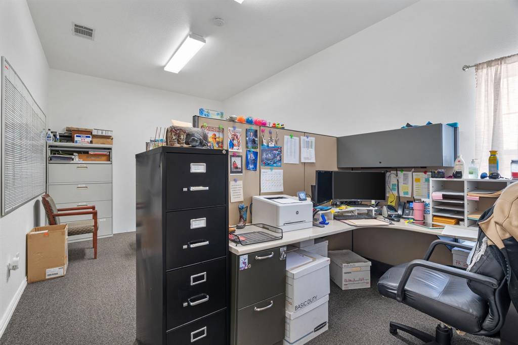 Greenlee Bus Park - Commercial Sale