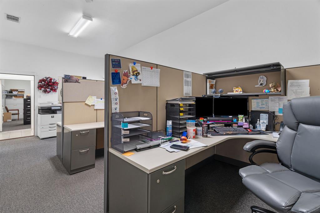 Greenlee Bus Park - Commercial Sale