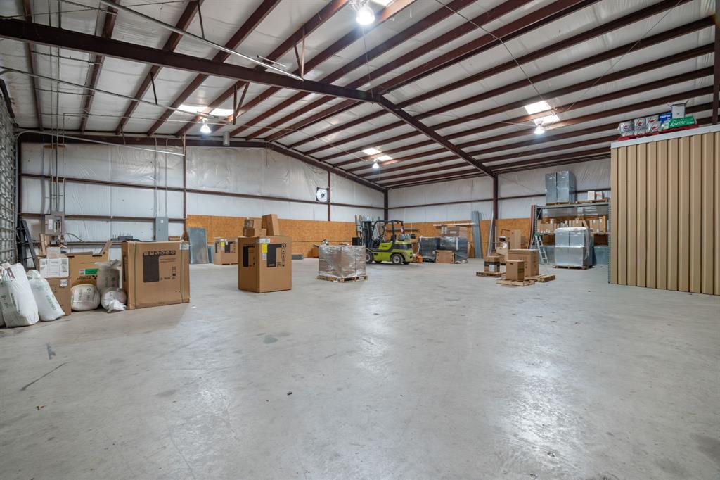 Greenlee Bus Park - Commercial Sale