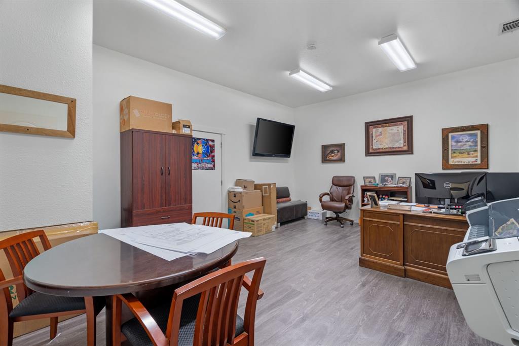 Greenlee Bus Park - Commercial Sale