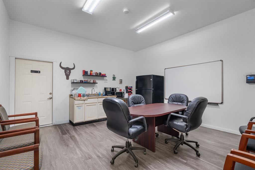 Greenlee Bus Park - Commercial Sale