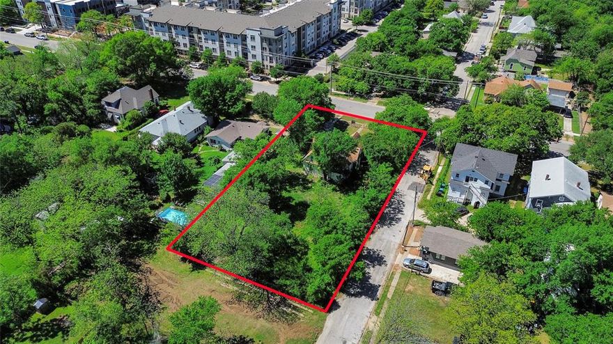 Rare opportunity to acquire a Zone D zoned lot in one of Fort Worth’s fastest growing corridors, just minutes from Downtown, the Historic Stockyards, and the Trinity River. Sitting on nearly half an acre, this oversized lot offers exceptional space and flexibility for a variety of multifamily developments including duplexes, triplexes, townhomes, or small apartment projects. Surrounded by ongoing and recent multifamily development, the area continues to see strong growth and demand. Convenient access to major highways, Trinity Trails, and nearby entertainment districts enhances long-term value and appeal. Existing structure on property is being sold as-is and is considered a teardown. Value is in the land and zoning.