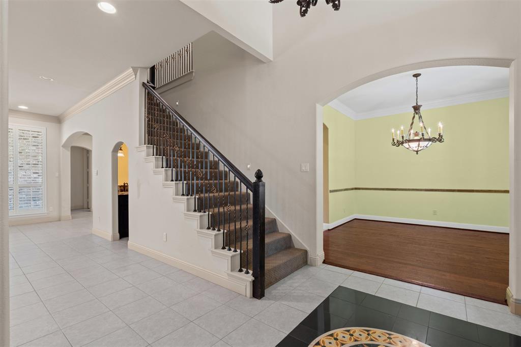 2401 Mystic Trail