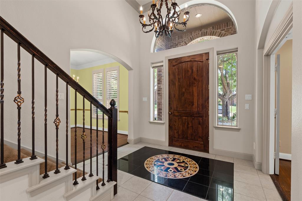 2401 Mystic Trail