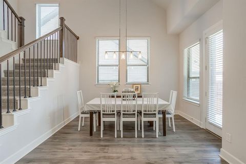 Tiny photo for 1812 Narita Bend, Fort Worth, TX 76008 (MLS # 21182665)