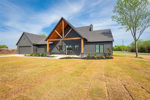 Photo of 4863 County Road 1098, Celeste, TX 75423 (MLS # 21228637)
