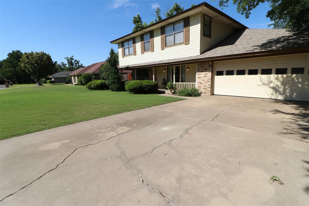 107 Byron Nelson Street