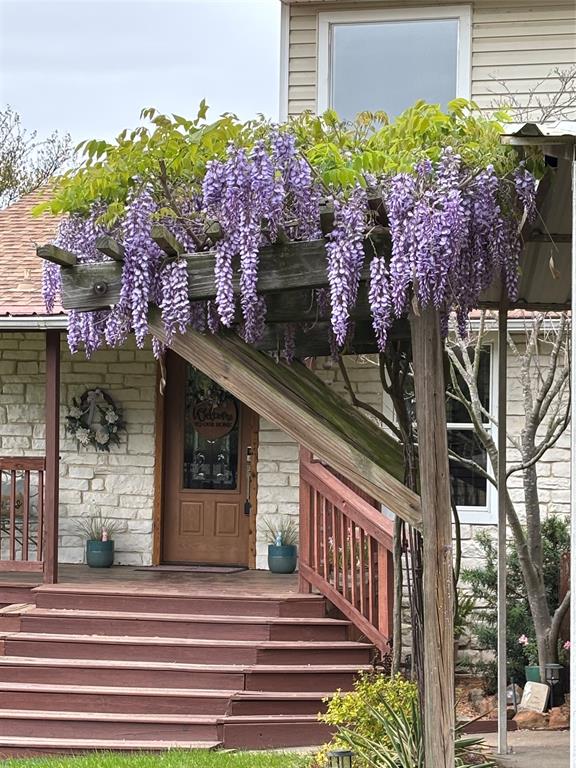 Lakeway Estate - Residential