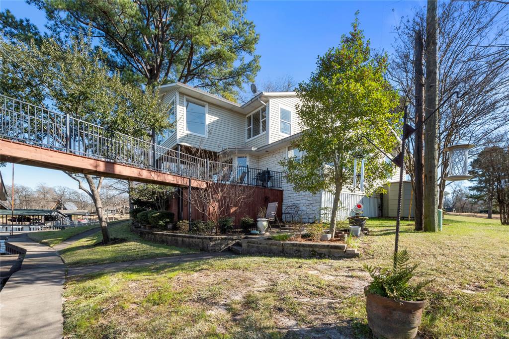 Lakeway Estate - Residential