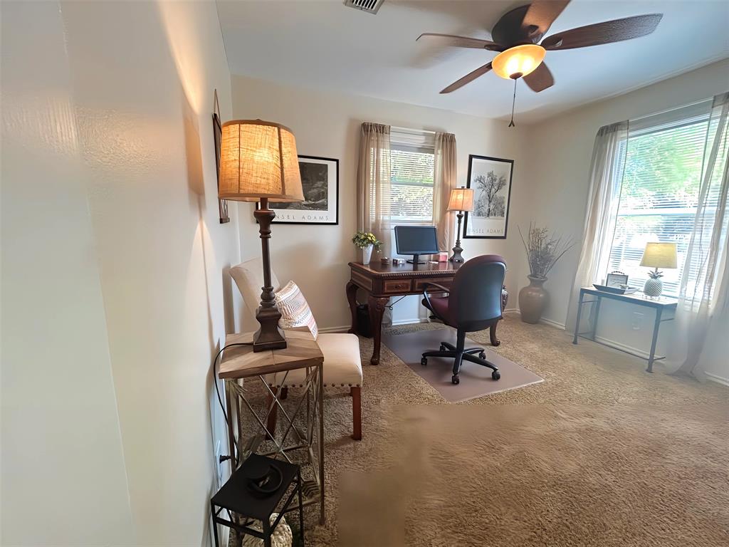 Lakeway Estate - Residential