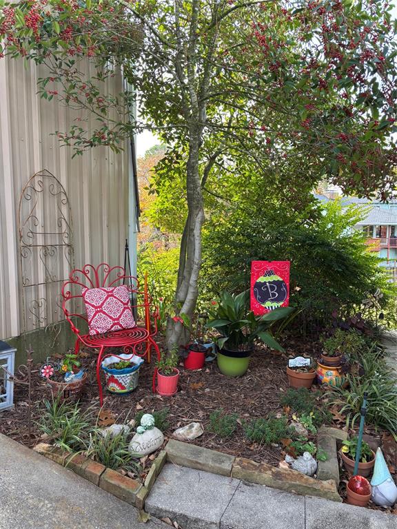 Lakeway Estate - Residential