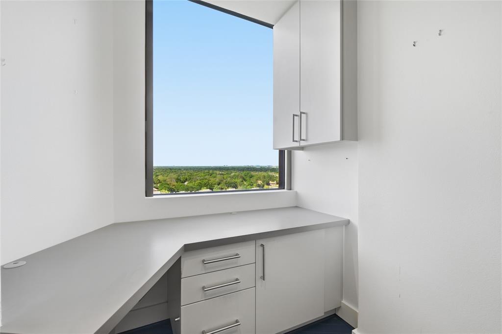 Bonaventure Condo - Residential