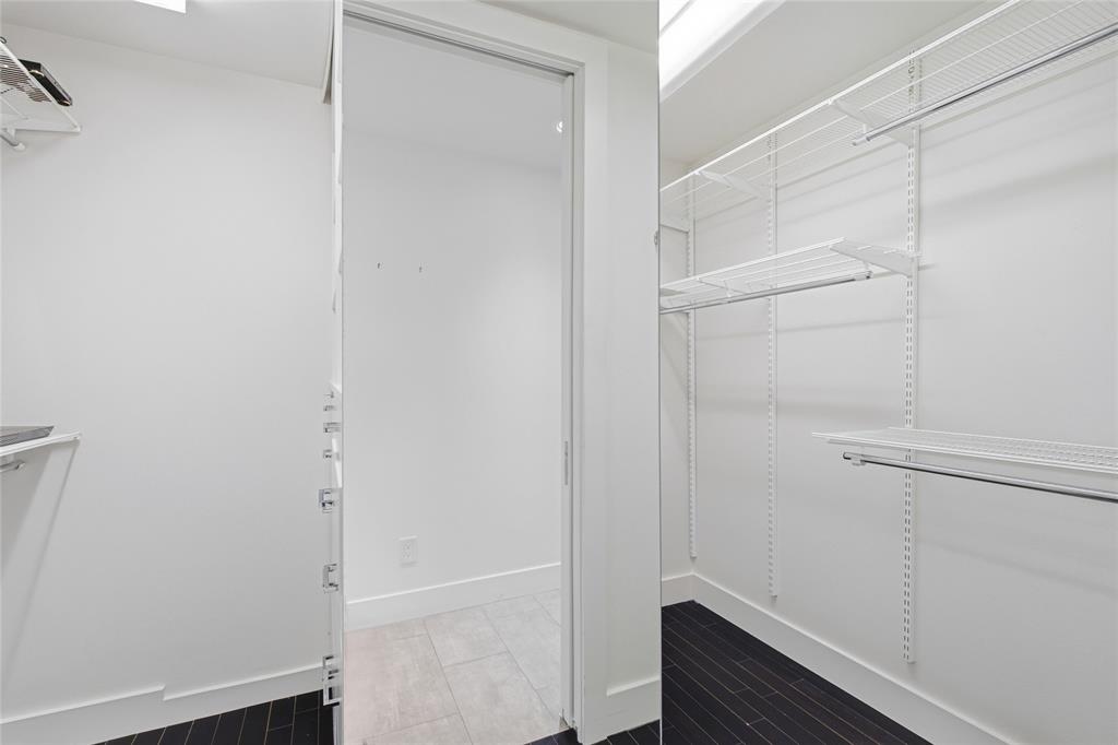 Bonaventure Condo - Residential