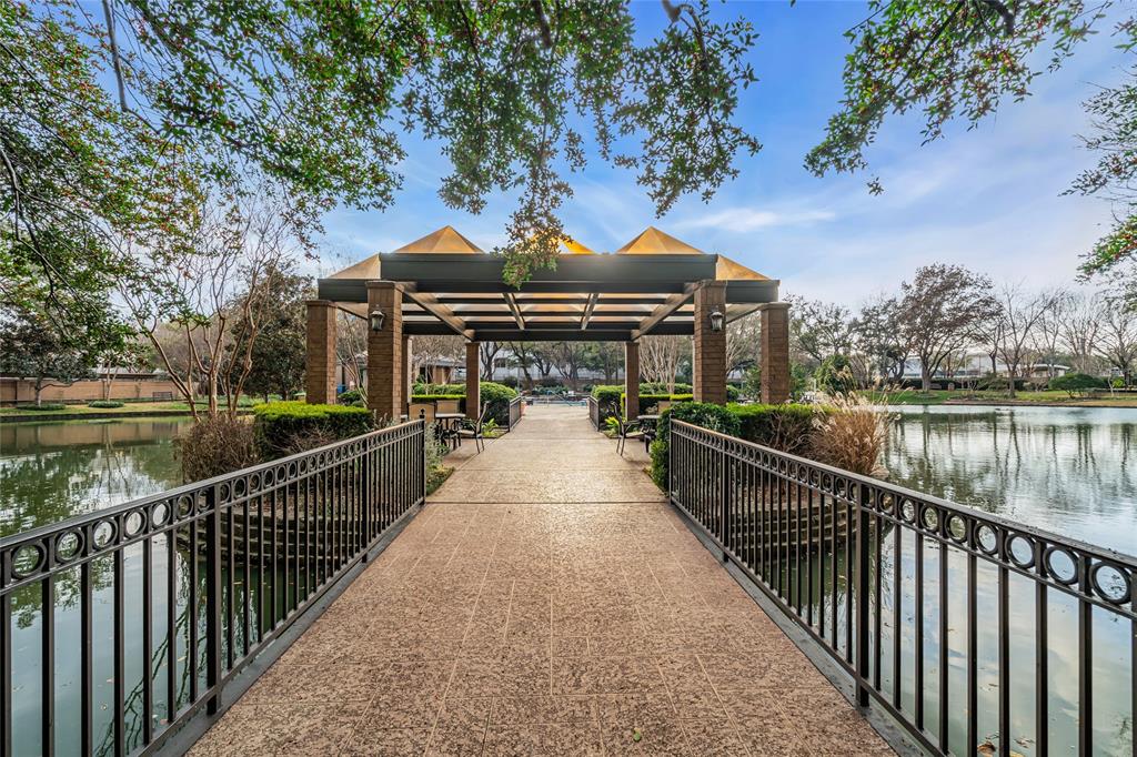 Bonaventure Condo - Residential