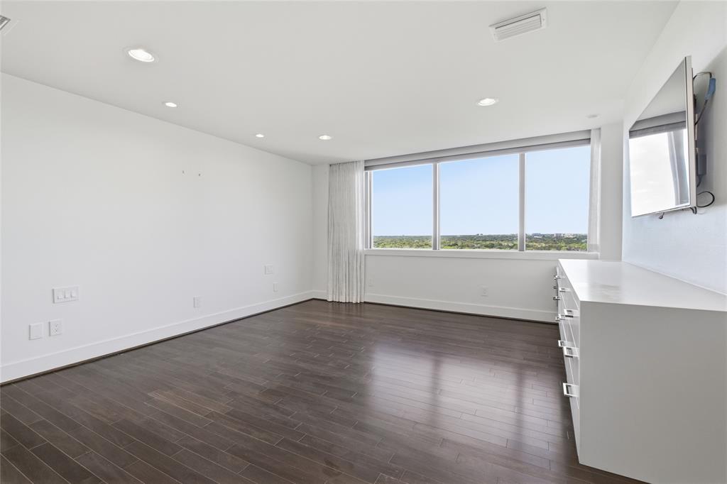 Bonaventure Condo - Residential