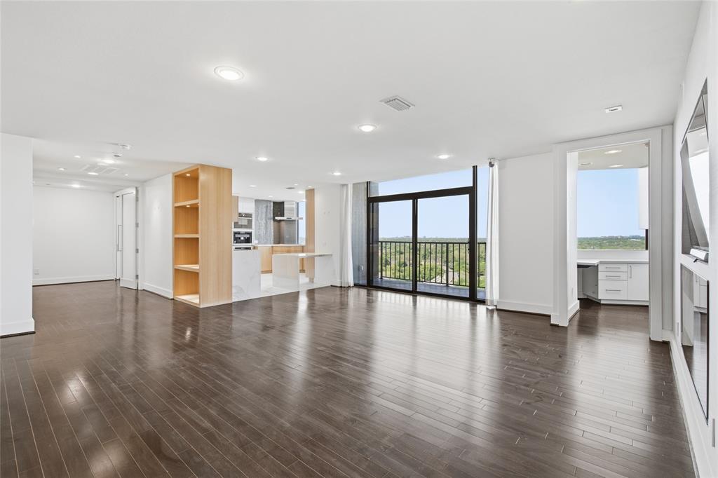 Bonaventure Condo - Residential