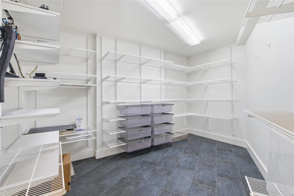 Bonaventure Condo - Residential