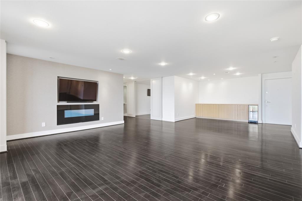 Bonaventure Condo - Residential