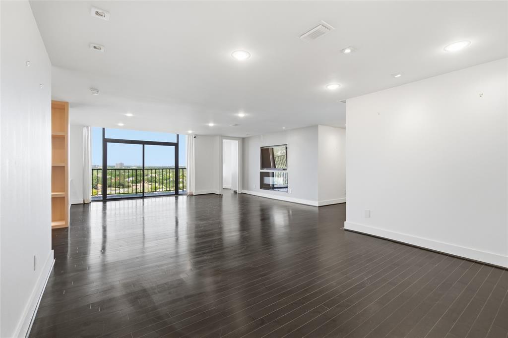 5200 Keller Springs Road 1331