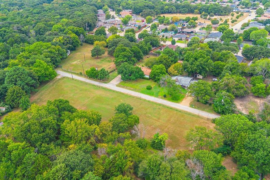 A Rare Generational Land Offering in Dallas – 2240 & 2248 Thedford Dr
Tucked across from a peaceful cul-de-sac in a desirable Dallas enclave, this ~2.17-acre opportunity is a true blank canvas for visionary buyers, investors, or multigenerational families. This unique offering includes two parcels: 2240 Thedford Dr (~0.70 acres of cleared, open land) and 2248 Thedford Dr (~1.47 acres across two lots). 2248 has a small old teardown building.
Surrounded by established single-family homes and mature trees, the setting is ideal for crafting a custom estate, developing multiple home sites, or holding as a long-term investment in a growing area. With its rare size, flexible layout, and coveted location, this property invites endless possibilities—all within reach of Dallas amenities, top schools, and quiet suburban charm. Also see MLS 21049094, 2147454. Information deemed reliable but not guaranteed.
